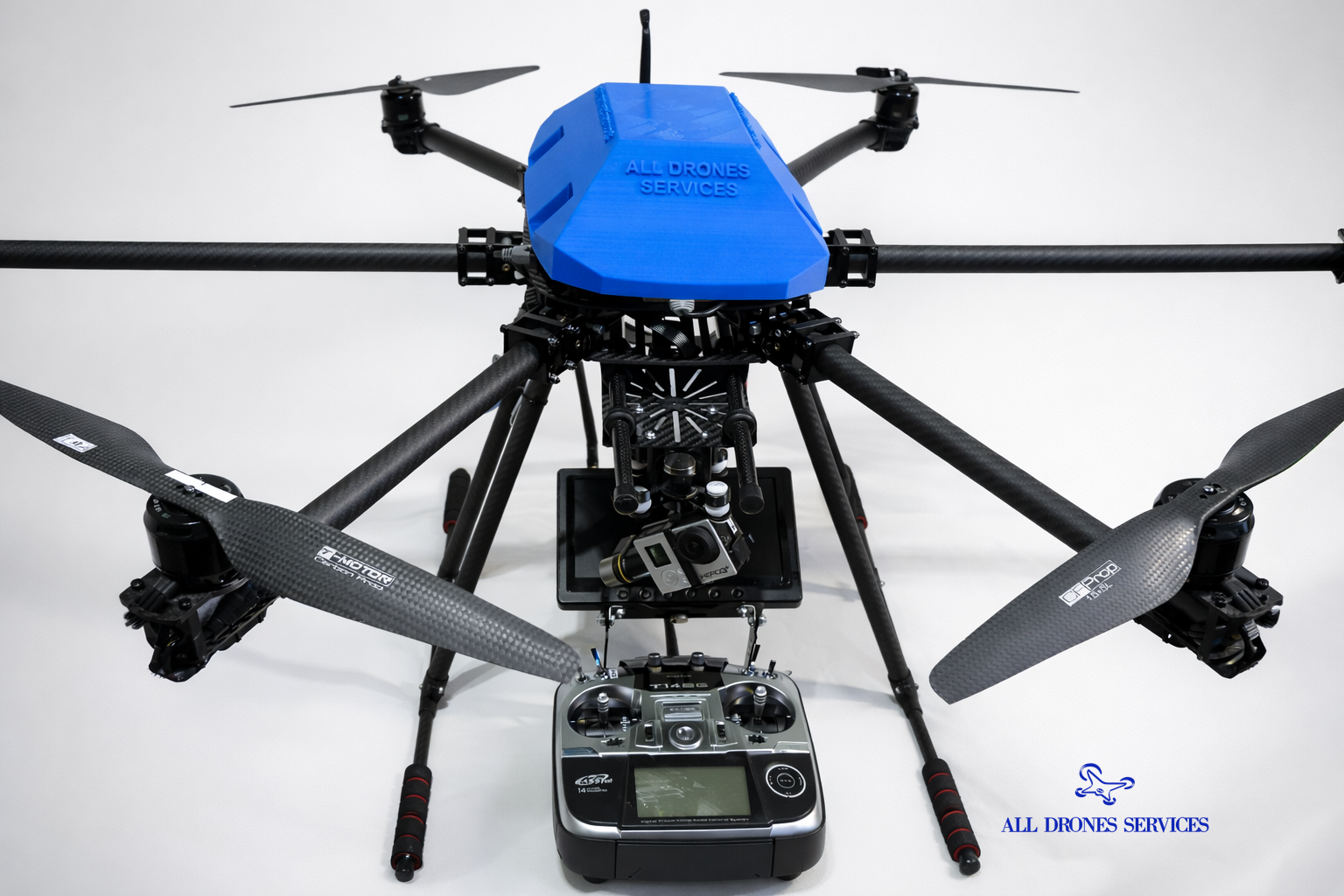 Drone professionnel et contrôleur Taranis